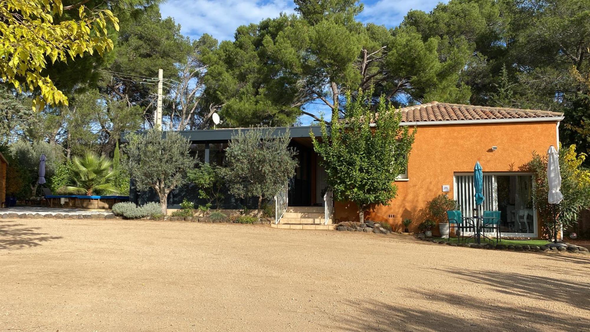 Chambre D'Hotes - Petit Paradyzen - Lac Du Salagou Lacoste  Exterior foto